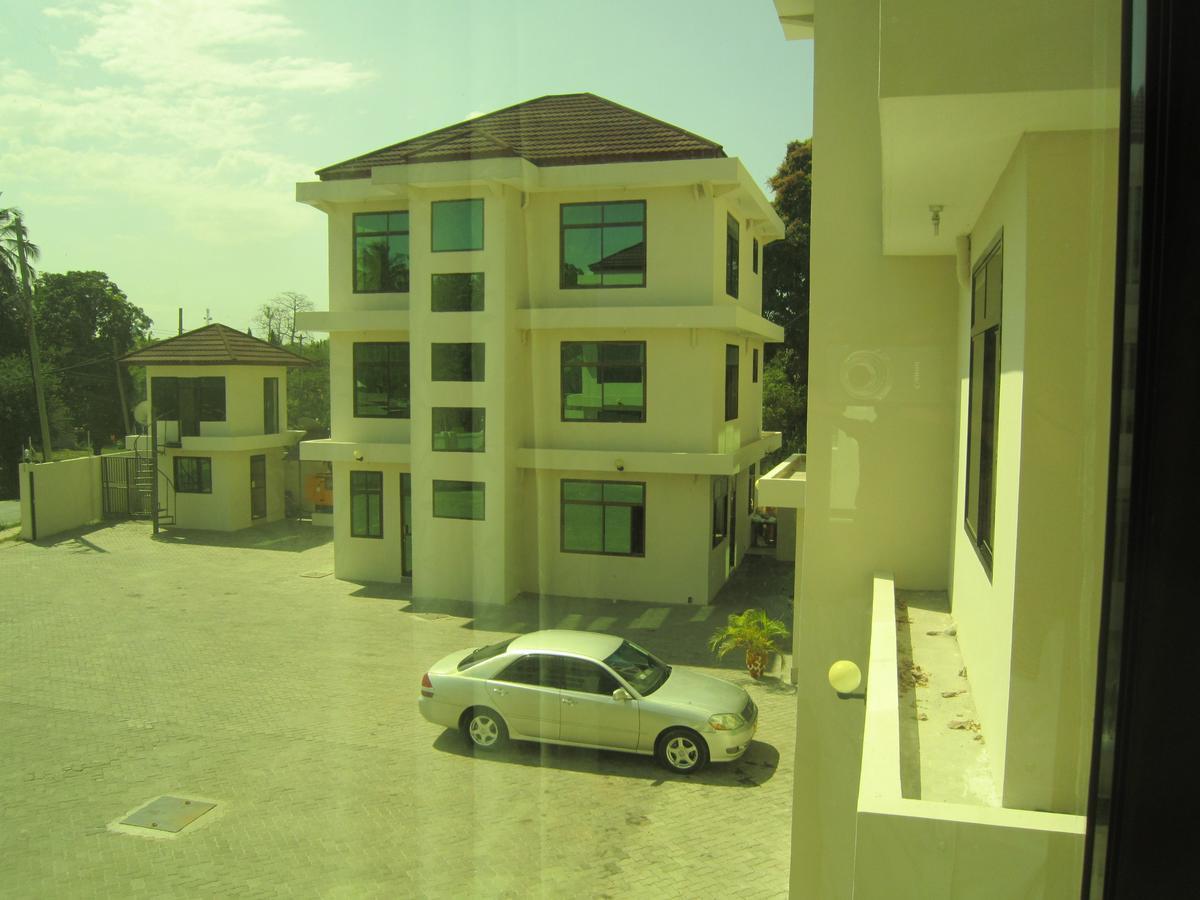 Fq Hotel Village Dar es Salaam Exterior foto